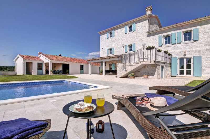 Kamnita Villa Milić z zasebnim bazenom, Barat, Istra
